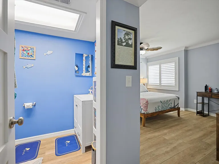 101 Louella Ln #15 — Photo 17