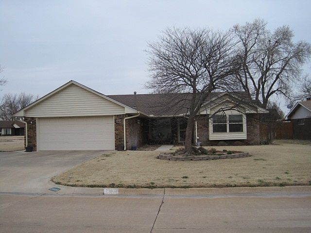 1st image of 2808 Indian Dr