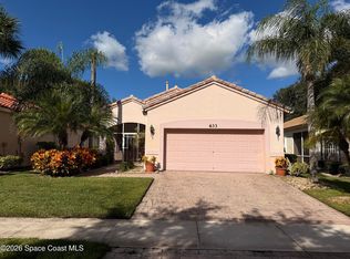 633 NW Whitfield Way, Port Saint Lucie, FL 34986