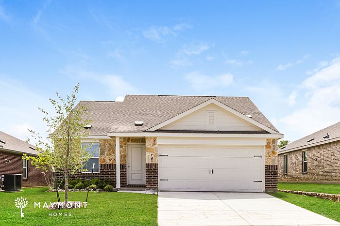 1st image of 732 Dressage Ln