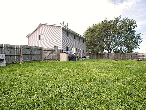 5th image of 2807 Tomarza Ct #2809