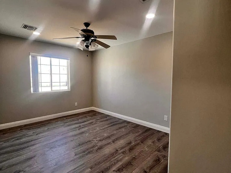 396 Riverfront Dr — Photo 96