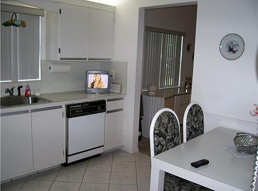 5th image of 5288 Crystal Anne Dr