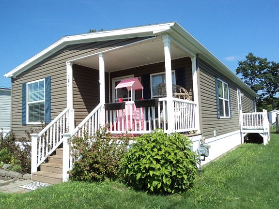 Exterior Image-2-Champion D R Village