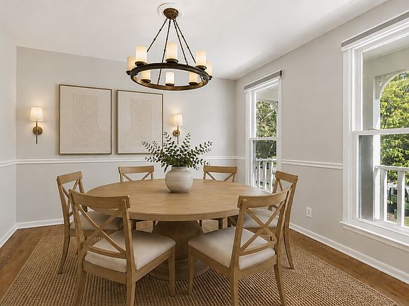 5th image of 7128 Bay Cove Trl