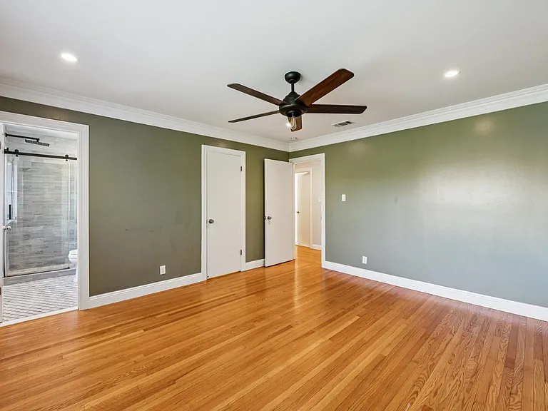 486 Butterfield Pl — Photo 6