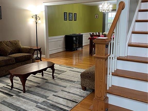 2nd image of 4942 Eastbrooke Pl
