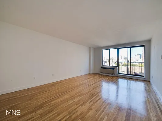 Rented by MNS Marketing | media 3