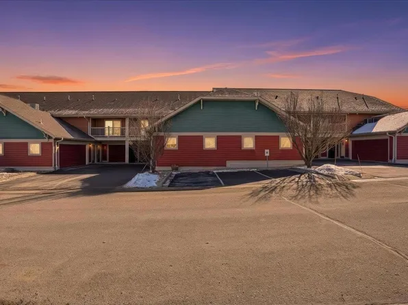133 E Railroad St #203, Verona, WI 53593