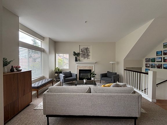 Living room 2