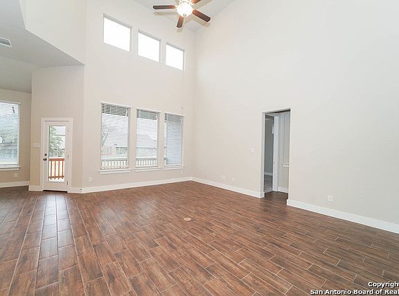 2nd image of 3722 Avia Oaks