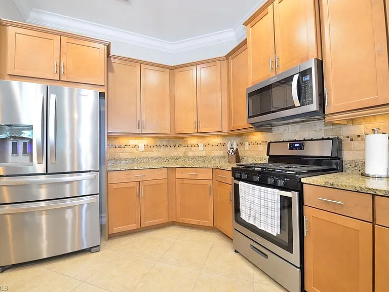 3951 Otter Bend Cir — Photo 12