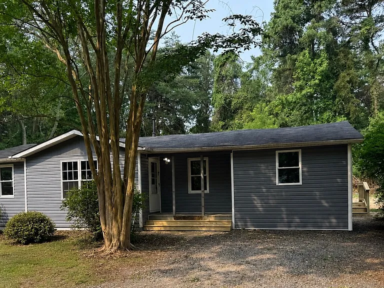 44297 Miles Village Dr — Photo 1