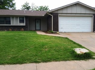 1704 S 6th St, Broken Arrow, OK 74012