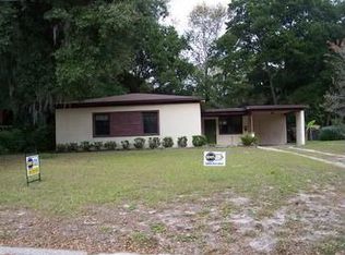 1873 Stanford Rd N, Jacksonville, FL 32207