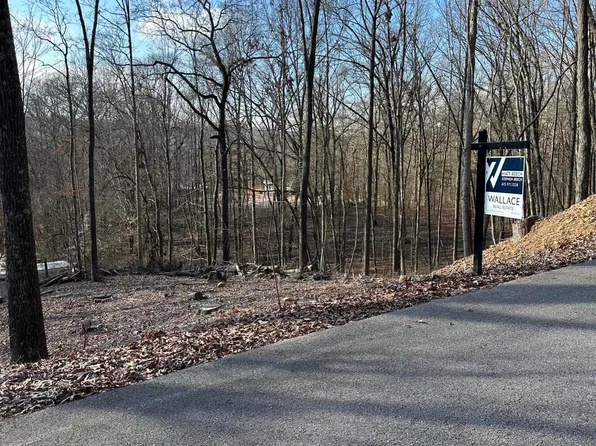 111 Scenic Dr, Harriman, TN 37748