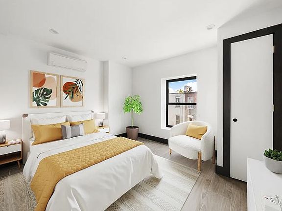 4th image of 35 Oakland Pl #1F
