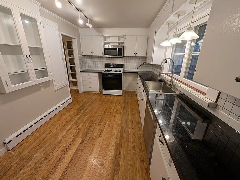 910 W Stadium Blvd #A — Photo 8