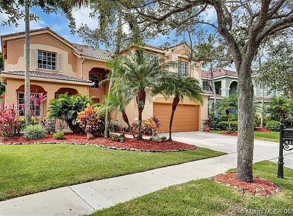 2nd image of 4150 Palmetto Trl
