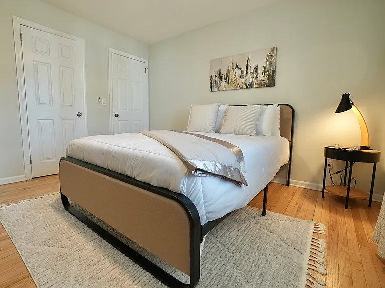 635 N 9th St #1 — Photo 12
