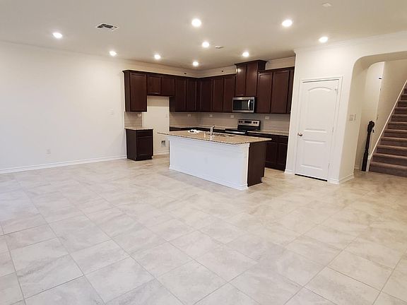2nd image of 4955 Usaa Blvd #76