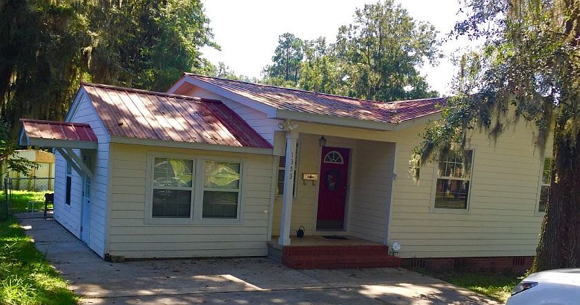 1st image of 1353 SE Loquat Way