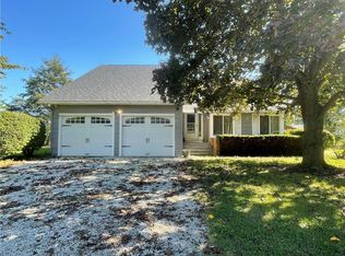 5285 Hazel St, Georgetown, IL 61846