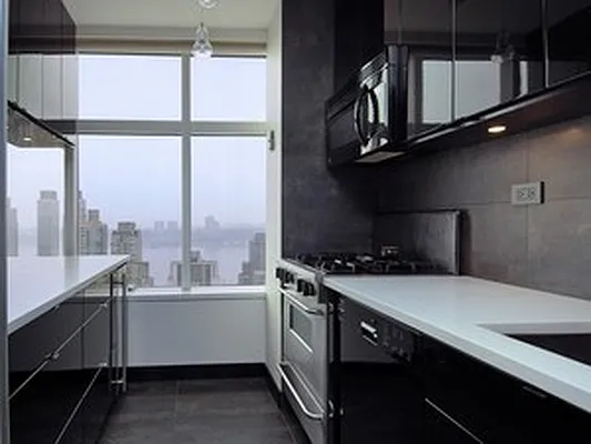 Sold by Corcoran | media 28