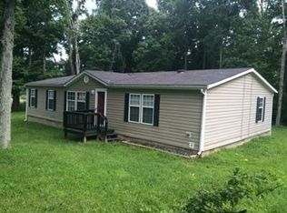 3339 Lumpkin Rd, Loogootee, IN 47553