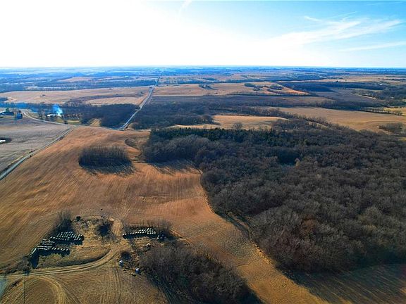 5th image of 11001 NW Pleasant Rd