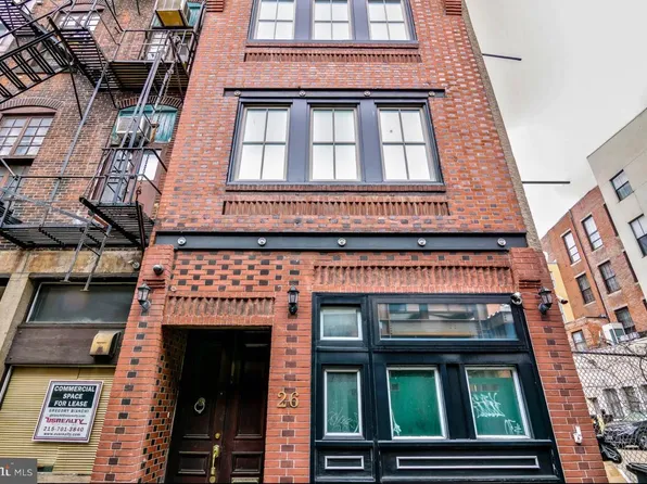26 S Strawberry St, Philadelphia, PA 19106