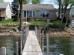 24100 Kelleys Beach Dr, Spirit Lake, IA 51360