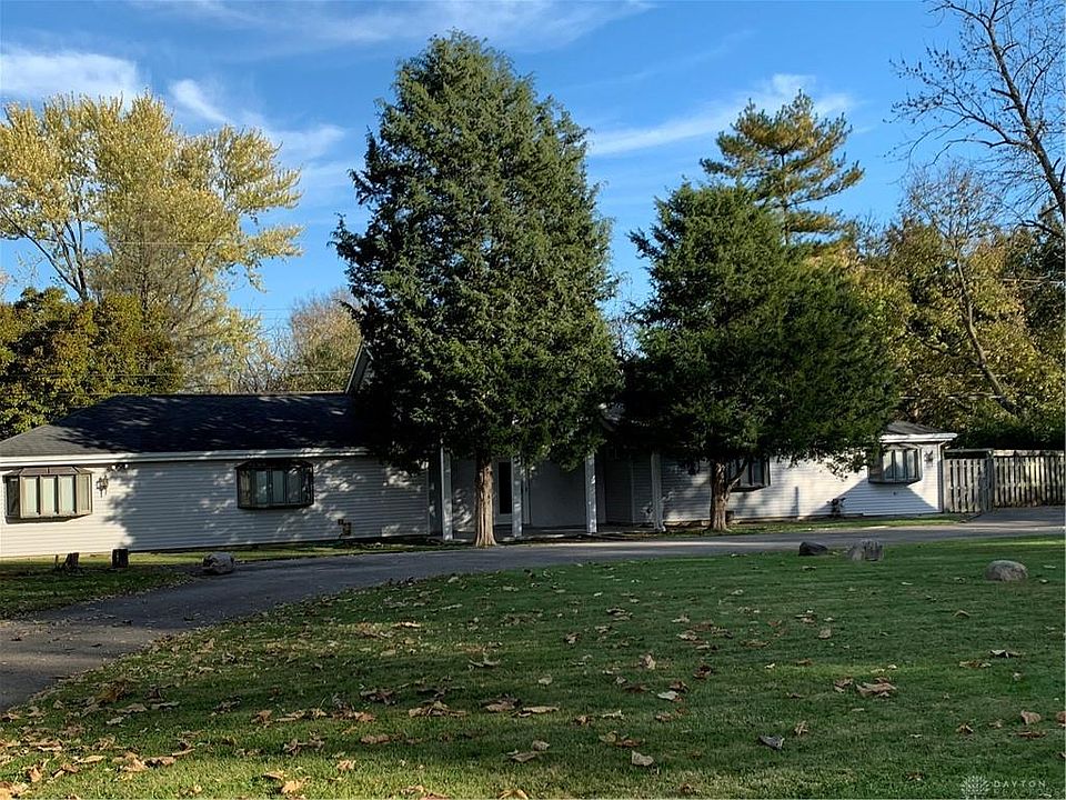 1st image of 712 Woodlawn Ave
