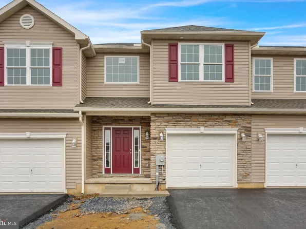 74 Helene Ct, Hamburg, PA 19526