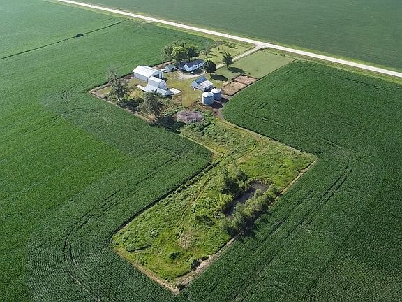 2nd image of 3211 160th Rd