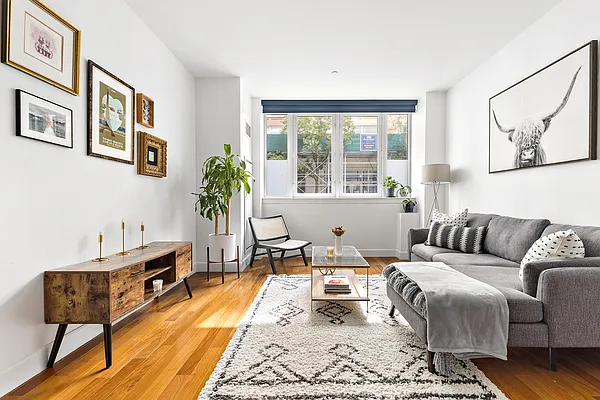 Sold by Compass | media 9