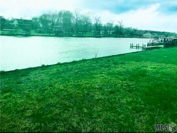 2nd image of 18158 Bayou Pierre Dr