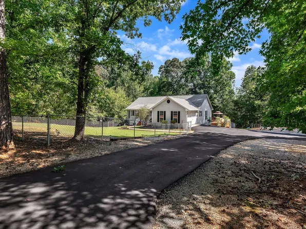 761 Durham Brown Rd, Seneca, SC 29678