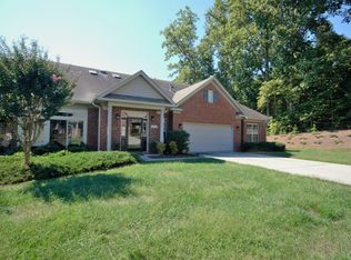 820 Jarman Dr, Jamestown, NC 27282