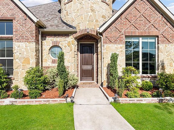 4th image of 14129 Susana Ln