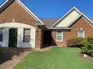 1619 Sorghum Mill Dr, Cordova, TN 38016