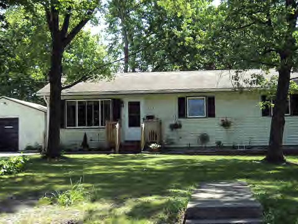 1st image of 312 S Stewart St