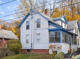 175 Hope St, Greenfield, MA 01301