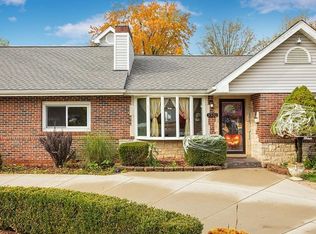 3330 Longview Ave, Rochester Hills, MI 48307