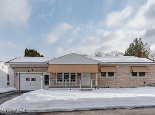 1007 Carson St, Hazleton, PA 18202