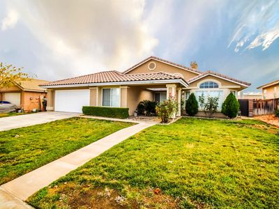 13261 Kirkwood Dr, Victorville, CA, 92392