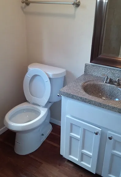 2305 Vassar Ct — Photo 16