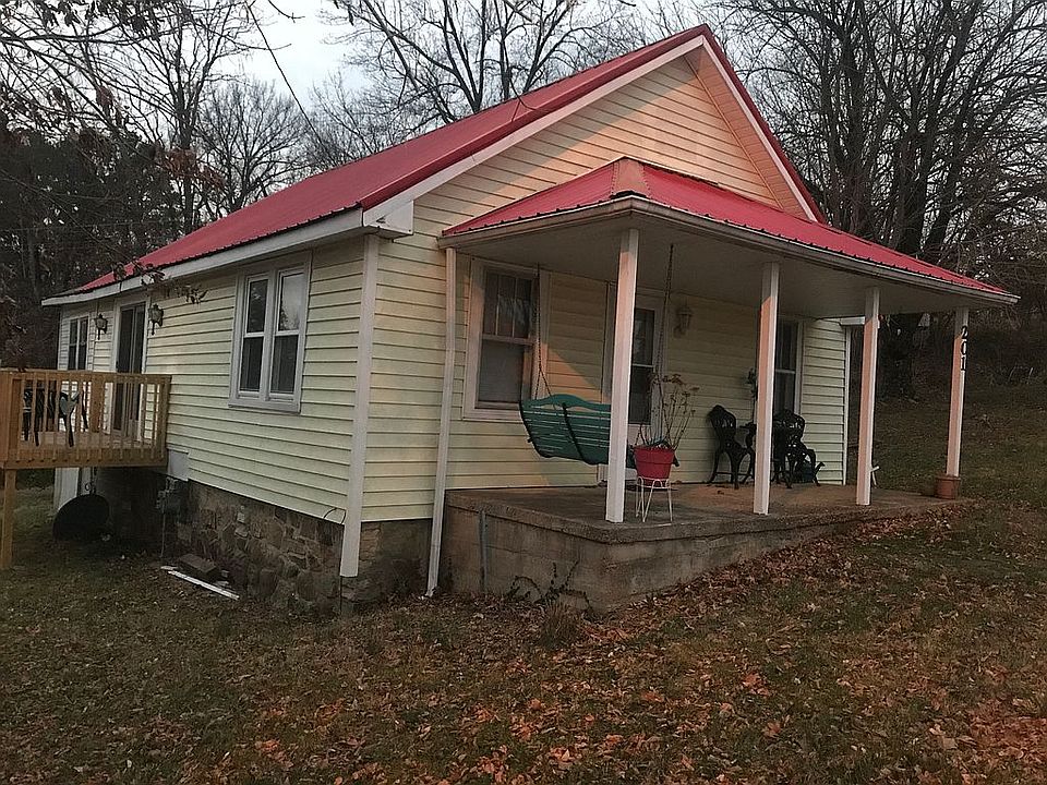 1st image of 201 Rock St