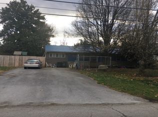 1141 Indian Hills Dr, Bristol, TN 37620