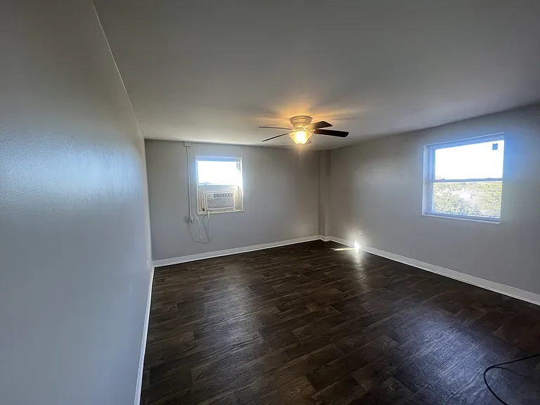 Cobb House — Photo 5